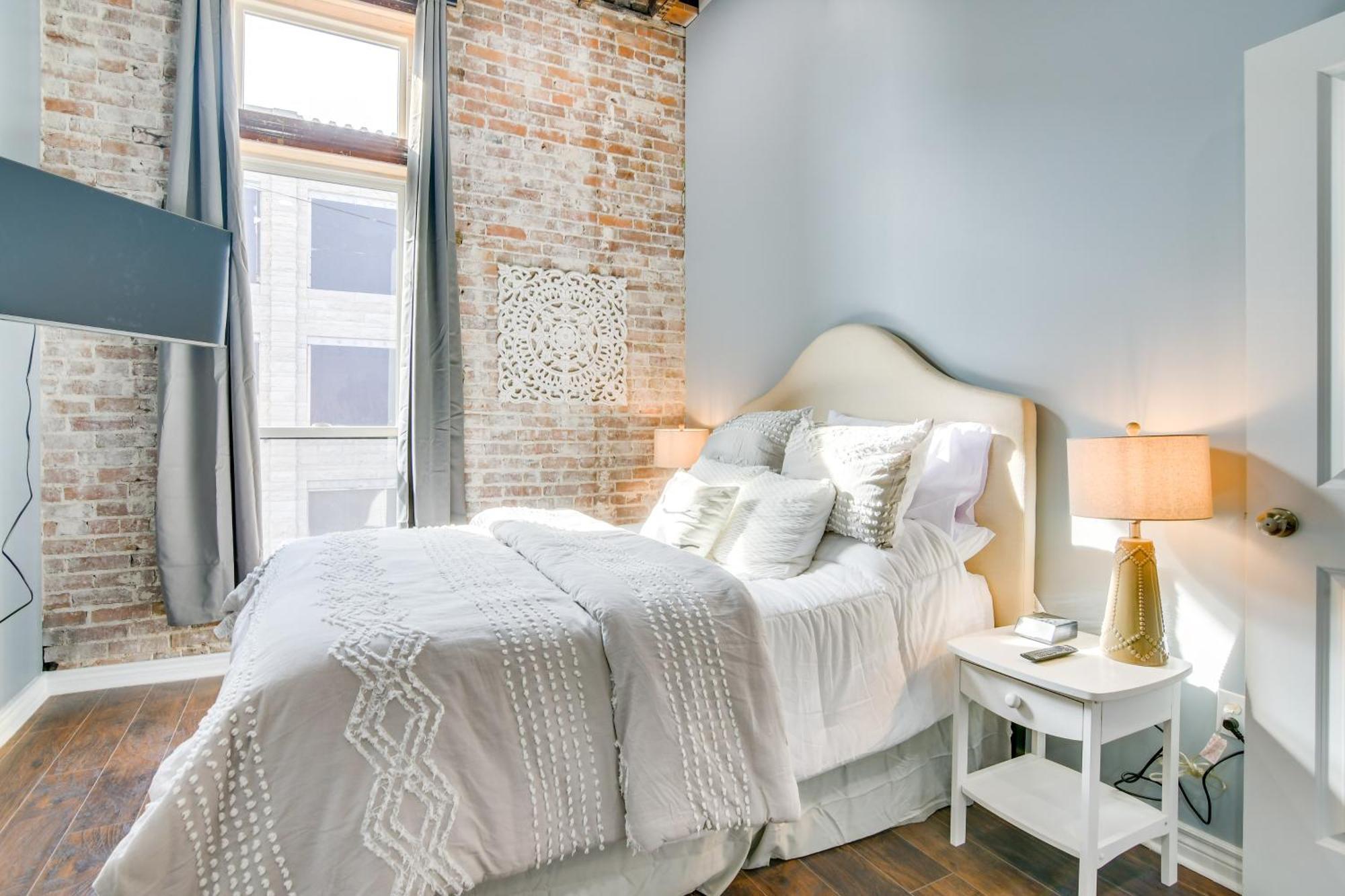 Dtwn Loft In The Heart Of Monett Pets Welcome! Exterior foto